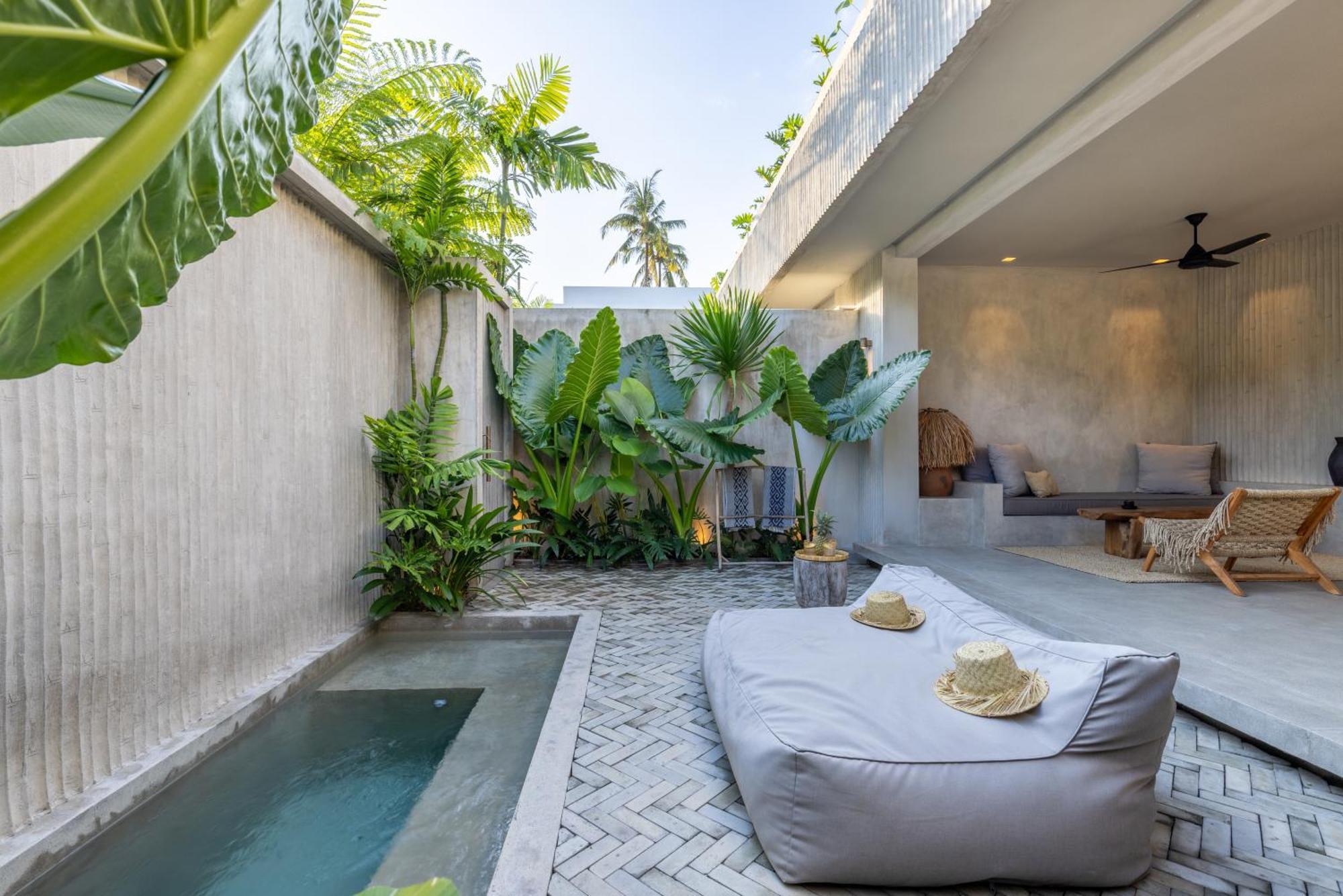 The Konkret Lombok Vila Kuta  Exterior foto